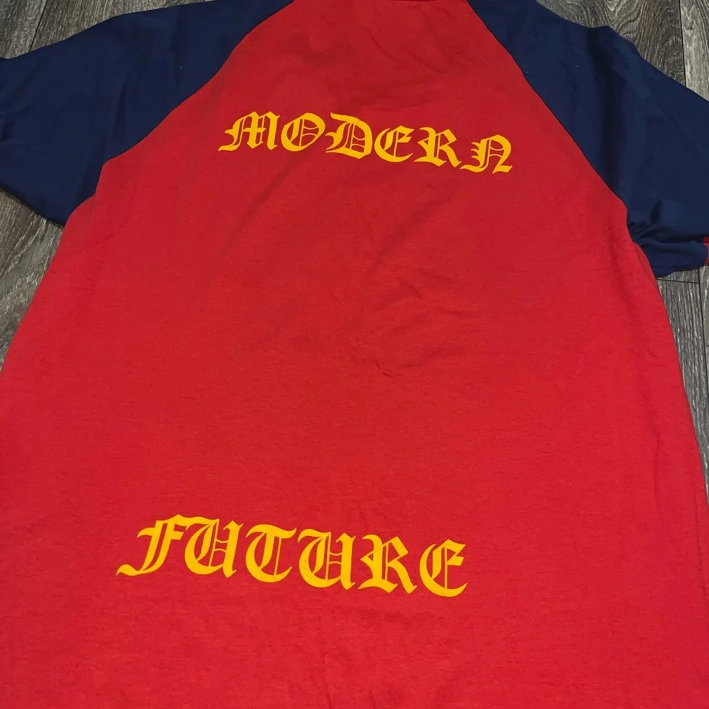 Gucci Interlocking G Web Print Distressed T-Shirt - Picture 3 of 10